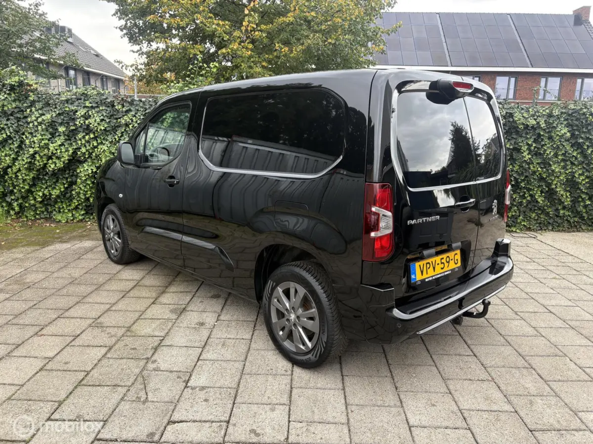 bestel 1.5 BlueHDI Premium