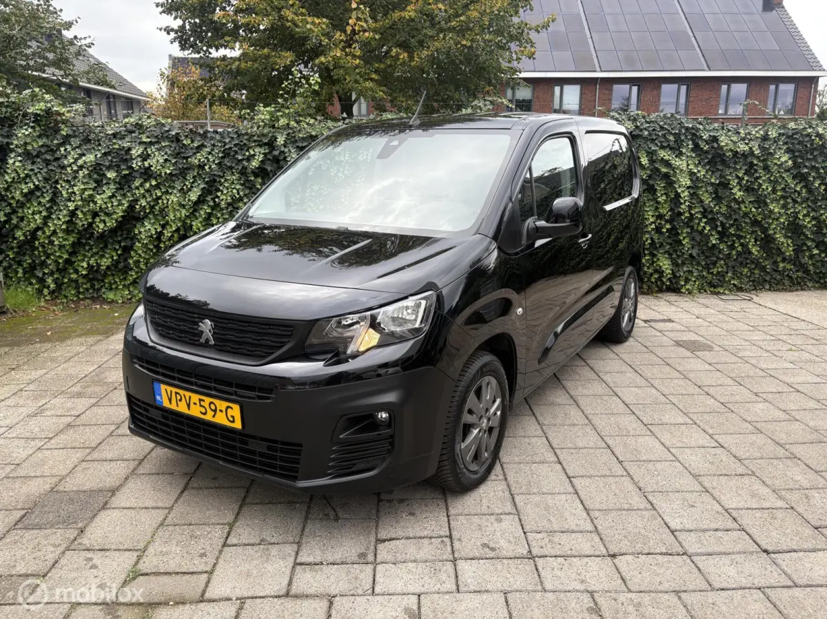 bestel 1.5 BlueHDI Premium