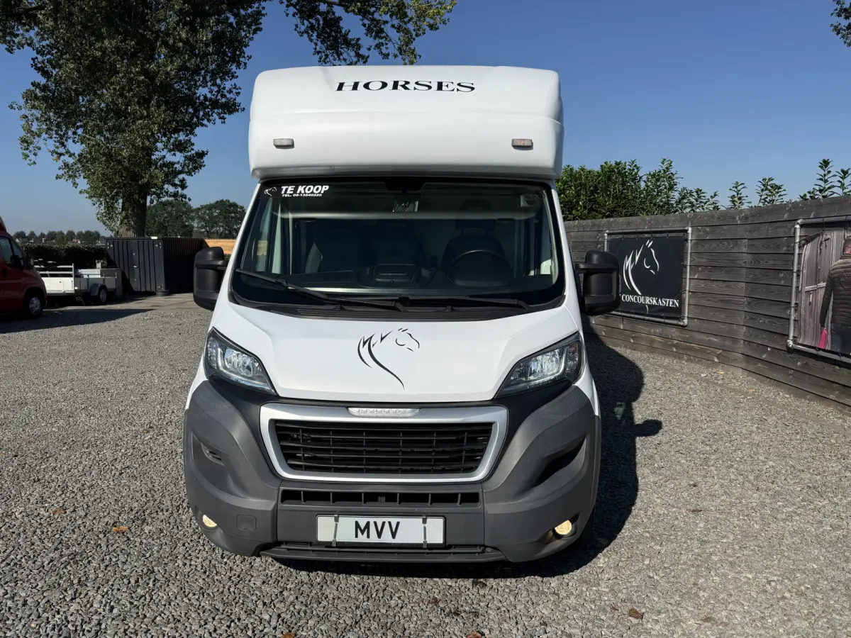 | HORSETRUCK | MSG STABLEHOPPER | COMPETITION 3XL | 2017 | 3-SEAT | 165PK | 116.479KM | L3 | NO VAT | MARGE |  | DUITS KENTEKEN