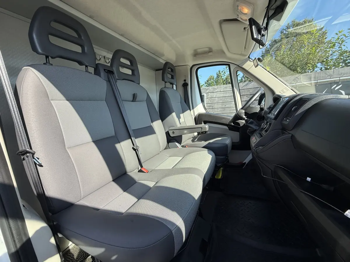 | HORSETRUCK | MSG STABLEHOPPER | COMPETITION 3XL | 2017 | 3-SEAT | 165PK | 116.479KM | L3 | NO VAT | MARGE |  | DUITS KENTEKEN
