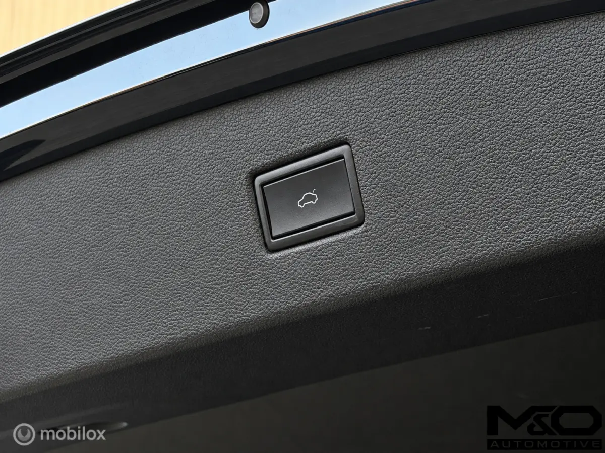 1.5 TSI ACT R-line | PANO | VIRTUAL | DYNAUDIO