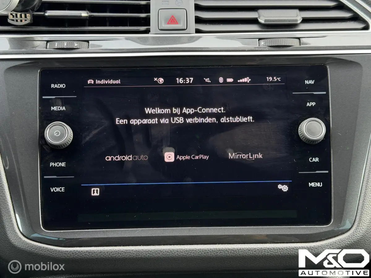 1.5 TSI ACT R-line | PANO | VIRTUAL | DYNAUDIO