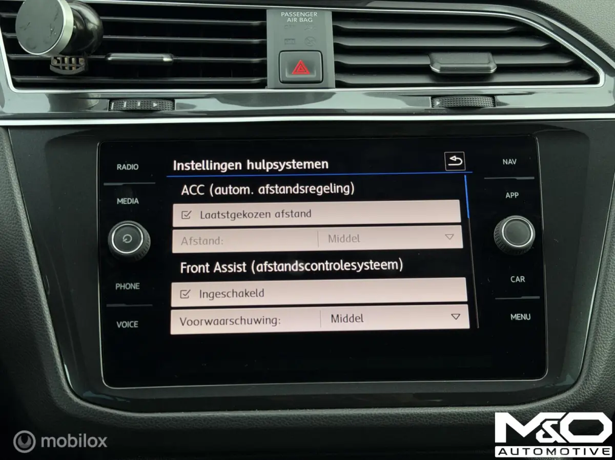 1.5 TSI ACT R-line | PANO | VIRTUAL | DYNAUDIO
