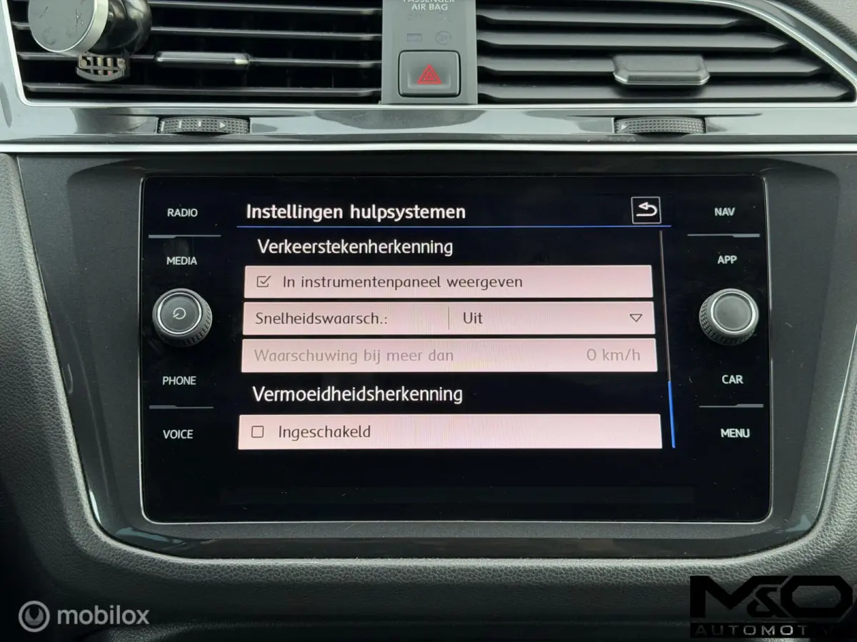 1.5 TSI ACT R-line | PANO | VIRTUAL | DYNAUDIO