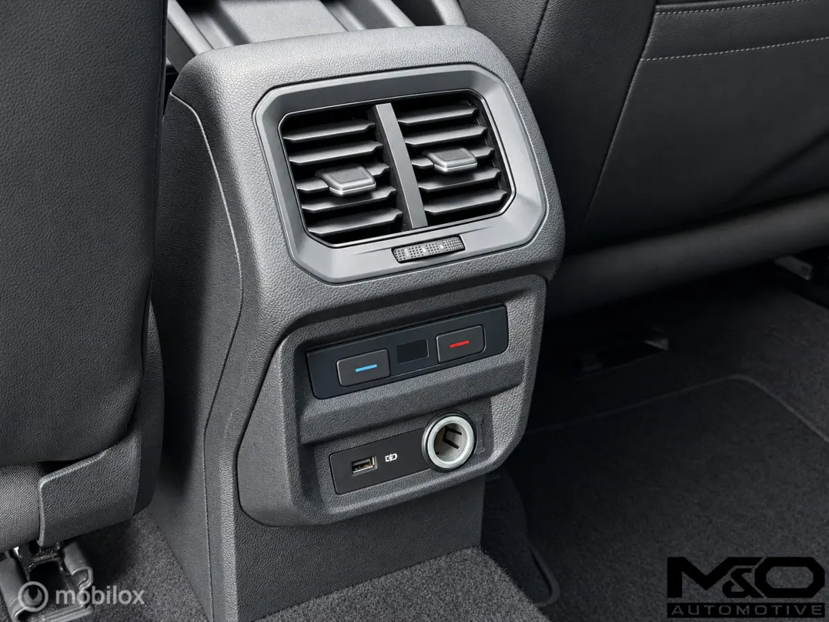 1.5 TSI ACT R-line | PANO | VIRTUAL | DYNAUDIO