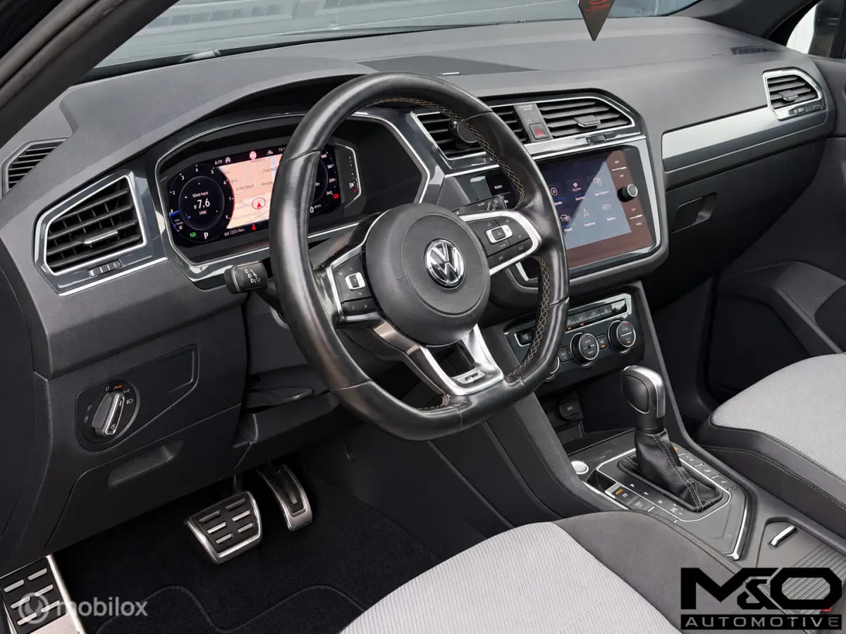 1.5 TSI ACT R-line | PANO | VIRTUAL | DYNAUDIO