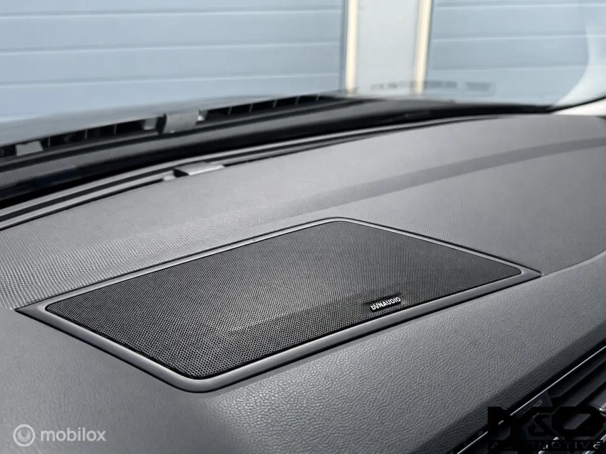 1.5 TSI ACT R-line | PANO | VIRTUAL | DYNAUDIO