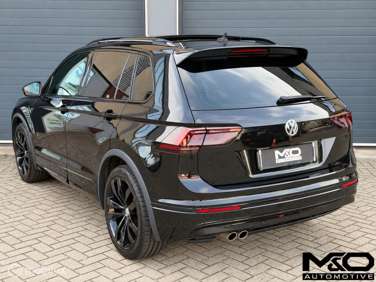 1.5 TSI ACT R-line | PANO | VIRTUAL | DYNAUDIO