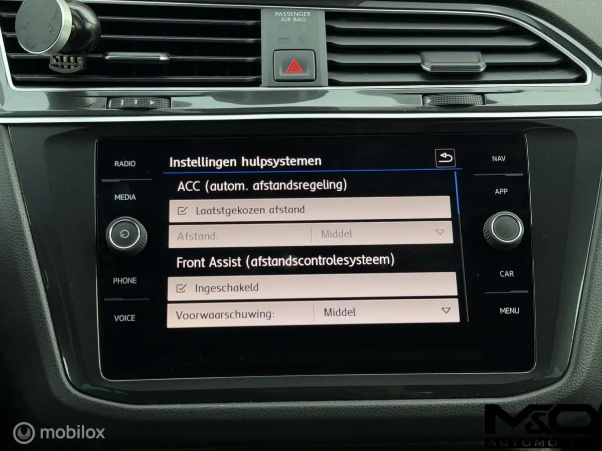 1.5 TSI ACT R-line | PANO | VIRTUAL | DYNAUDIO