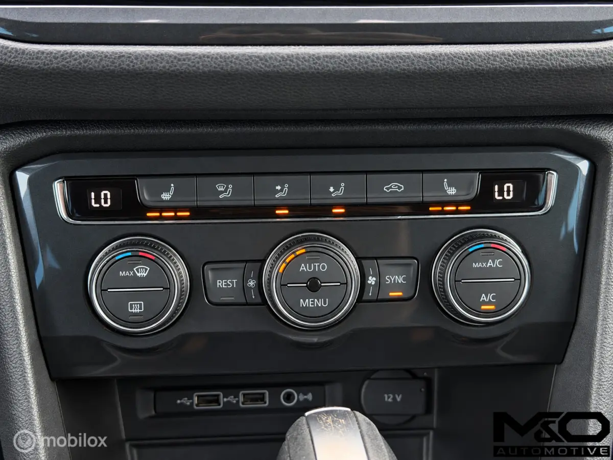 1.5 TSI ACT R-line | PANO | VIRTUAL | DYNAUDIO