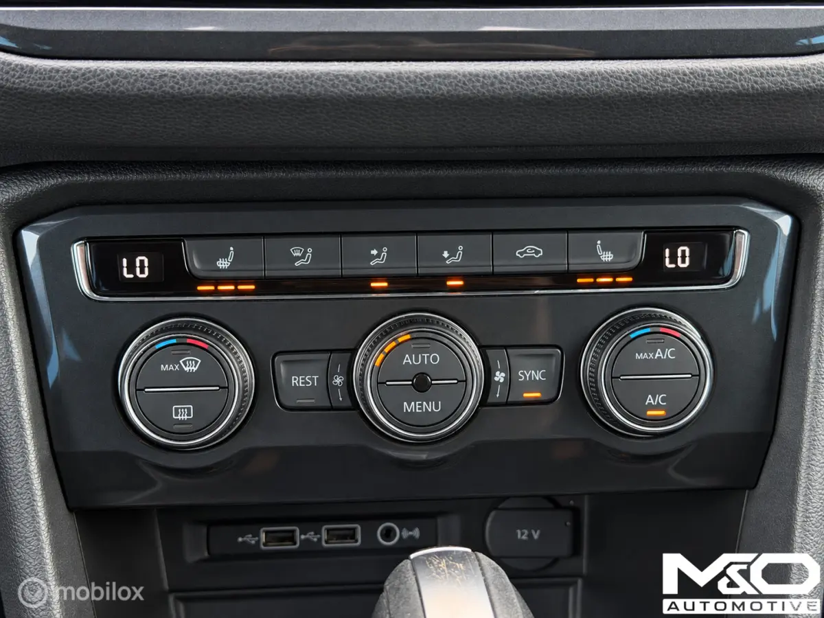 1.5 TSI ACT R-line | PANO | VIRTUAL | DYNAUDIO