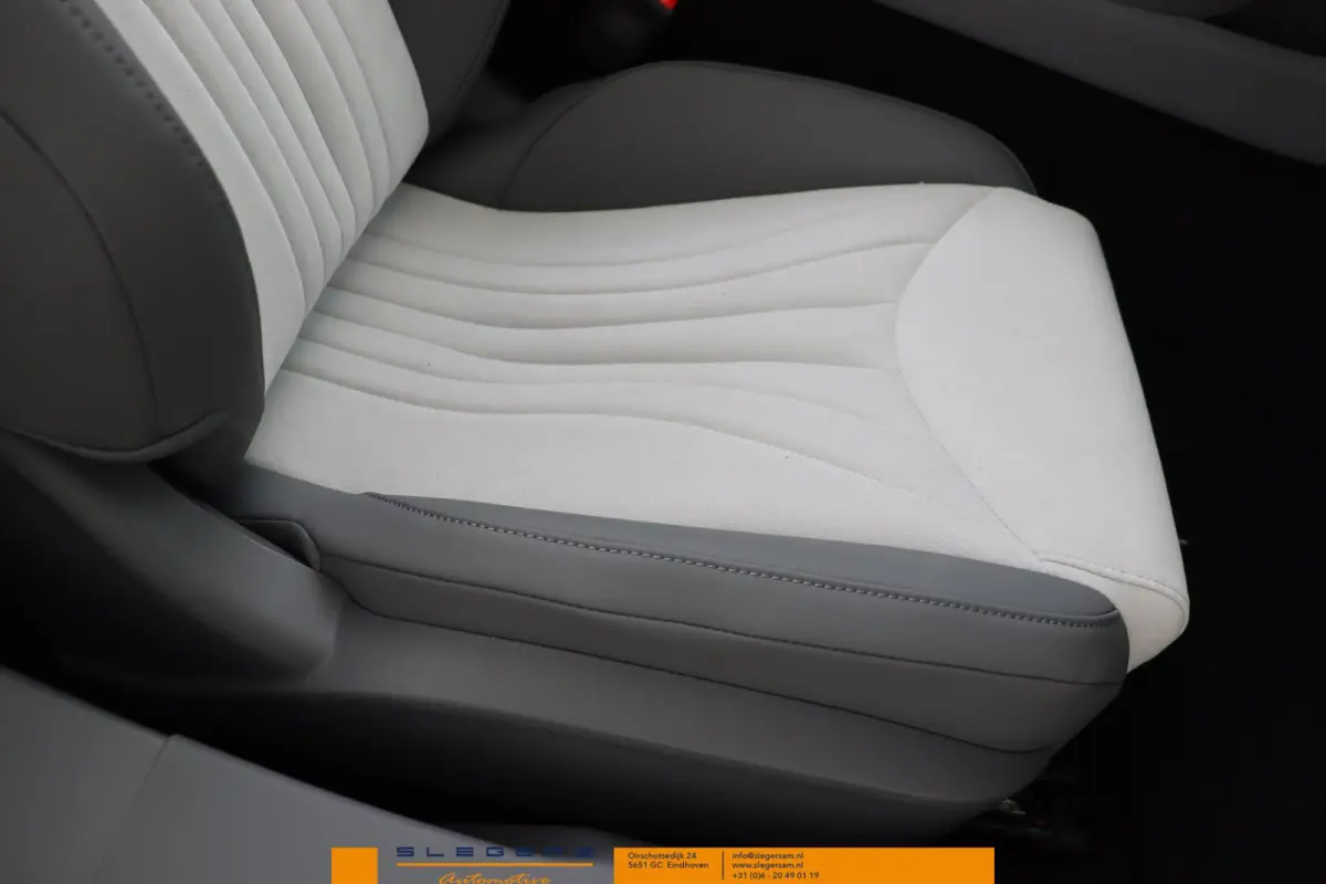 Trophy Extended Range 77kWh