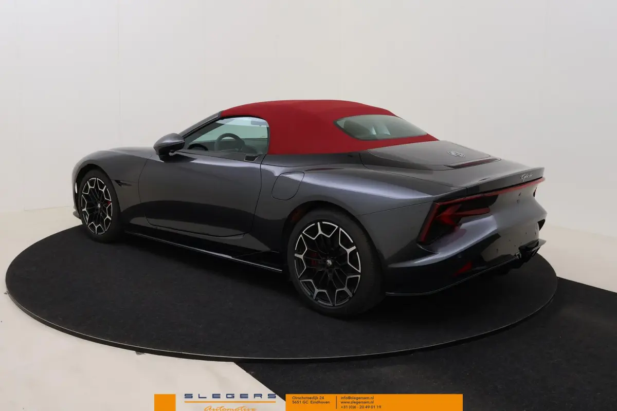 Trophy Extended Range 77kWh