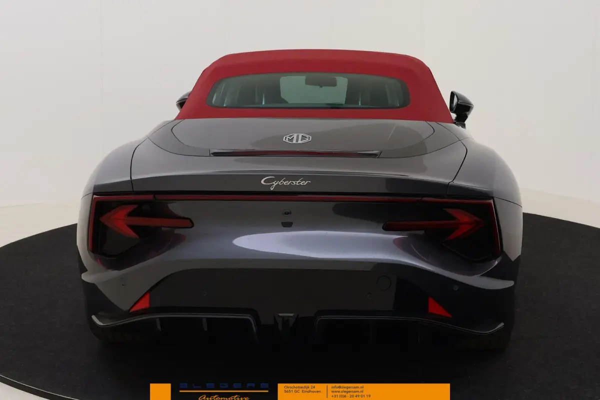 Trophy Extended Range 77kWh