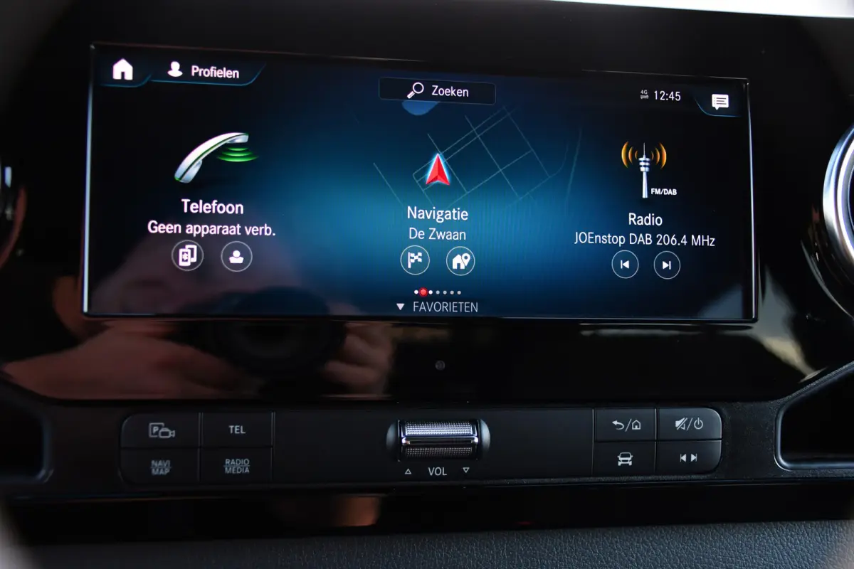319 3.0 CDI L2H1 DC Black Edition FULL OPTIONS! 360 Camera, Adaptieve Cruise, LED, 2 x Stoelverwarming, Standkacel, Autmaat, 10,5'' Mbux, Sensoren, Uniek!