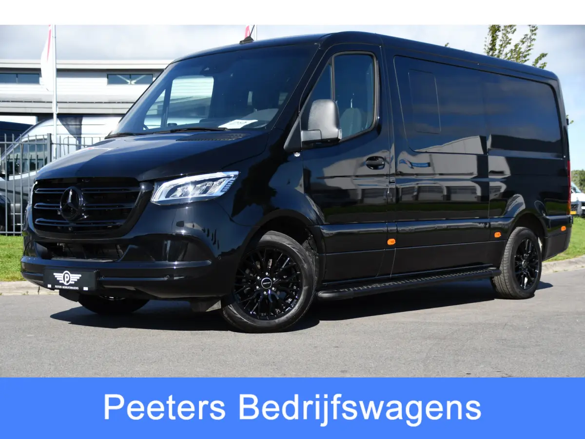 319 3.0 CDI L2H1 DC Black Edition FULL OPTIONS! 360 Camera, Adaptieve Cruise, LED, 2 x Stoelverwarming, Standkacel, Autmaat, 10,5'' Mbux, Sensoren, Uniek!