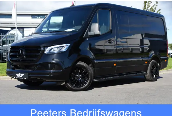 319 3.0 CDI L2H1 DC Black Edition FULL OPTIONS! 360 Camera, Adaptieve Cruise, LED, 2 x Stoelverwarming, Standkacel, Autmaat, 10,5'' Mbux, Sensoren, Uniek!