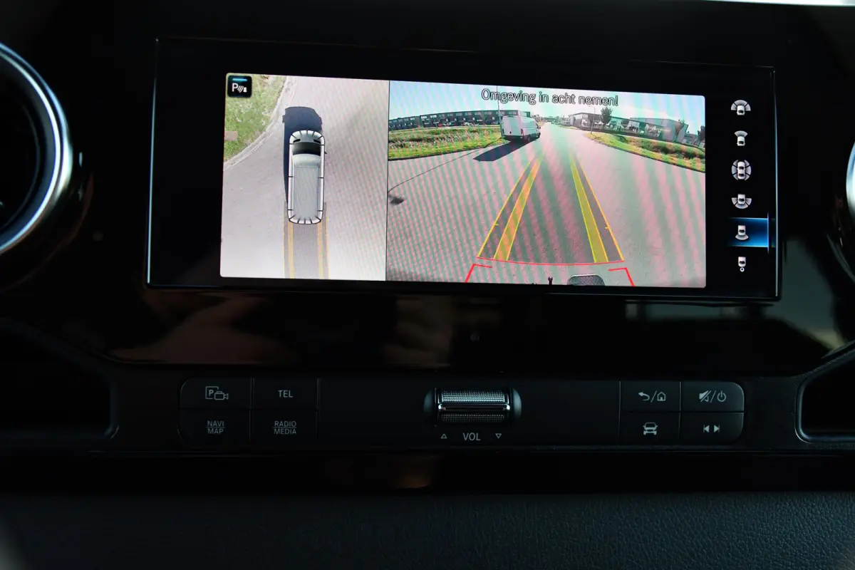 319 3.0 CDI L2H1 DC Black Edition FULL OPTIONS! 360 Camera, Adaptieve Cruise, LED, 2 x Stoelverwarming, Standkacel, Autmaat, 10,5'' Mbux, Sensoren, Uniek!