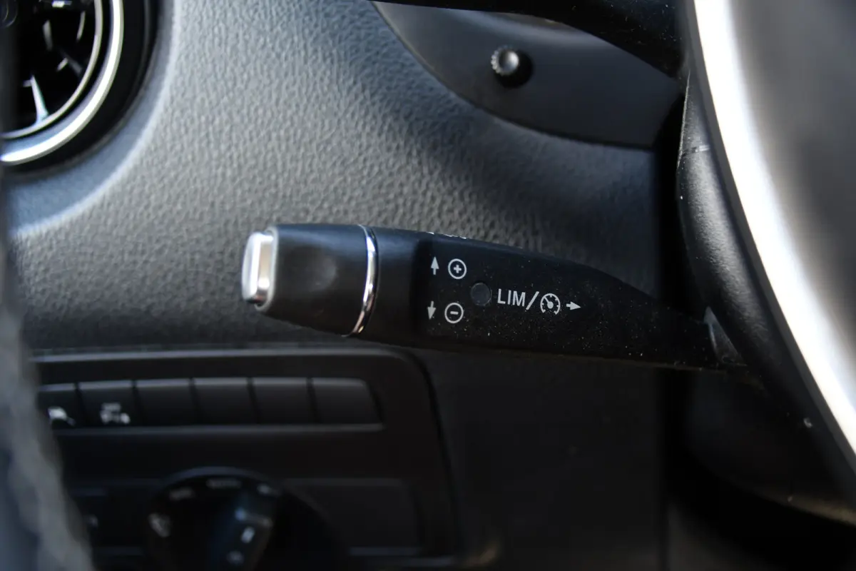 190pk CDI L3 DC PB Edition Camera, Cruise, Carplay, LED, 2 x Schuifdeur, Automaat, Multimedia, Leder, Uniek!