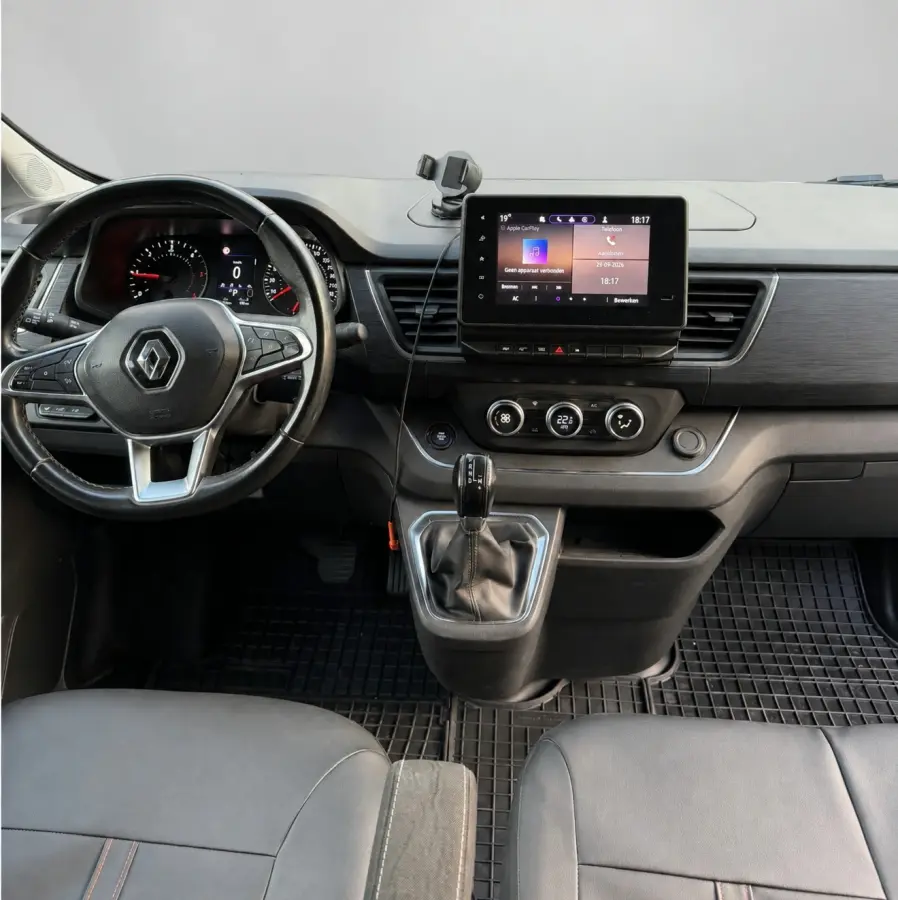 2.0 dCi 150 T29 L2H1 DC Luxe Camera, Cruise, Carplay, LED, Clima, Mulitmedia, Automaat, Trekhaak, Sensoren, Uniek!