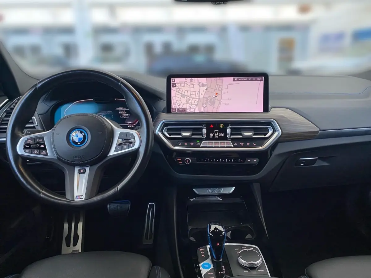 M-SPORT 80 kWh (210kW/286pk) ** LED, LEDER, PANO, TREKH, VERW. STUUR, 20-inch LMV ** 1e EIG - UNFALLFREI ** ** INFORMEER OOK NAAR ONZE AANTREKKELIJKE FINANCIAL-LEASE TARIEVEN **