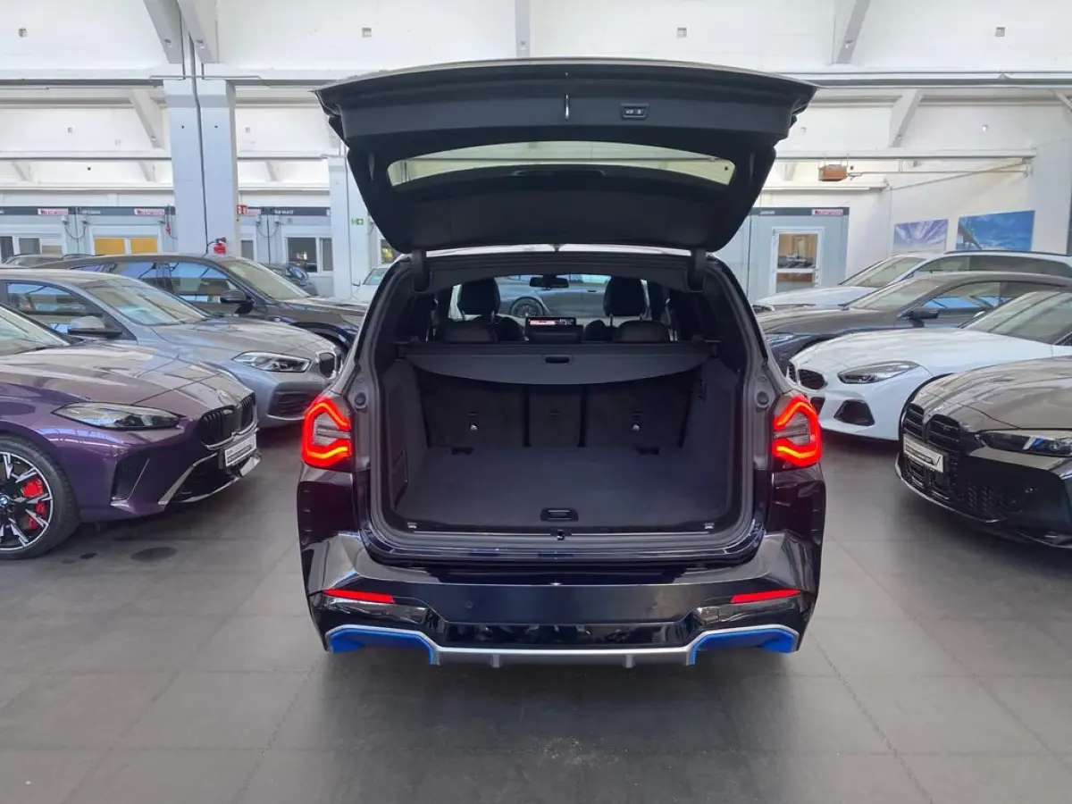 M-SPORT 80 kWh (210kW/286pk) ** LED, LEDER, PANO, TREKH, VERW. STUUR, 20-inch LMV ** 1e EIG - UNFALLFREI ** ** INFORMEER OOK NAAR ONZE AANTREKKELIJKE FINANCIAL-LEASE TARIEVEN **