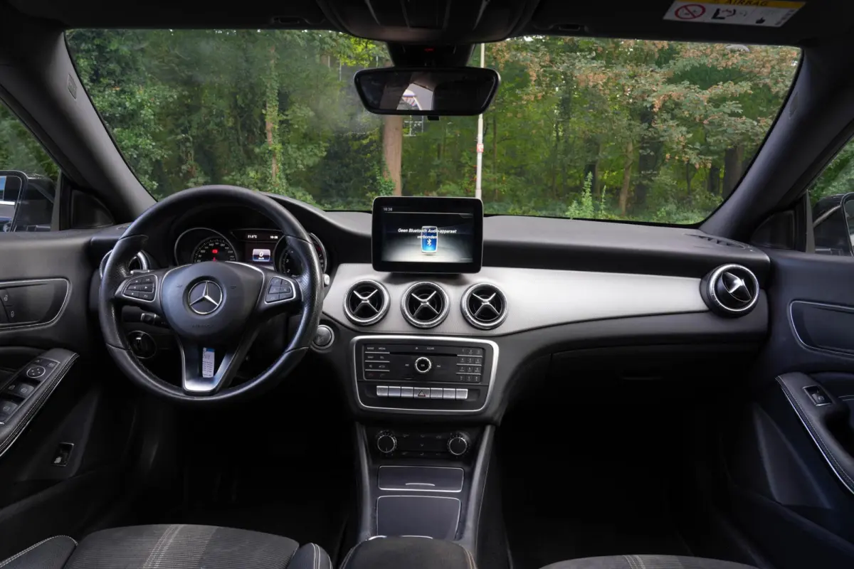 180 Business Solution |Camera|Stoelverwarming|Keyless|