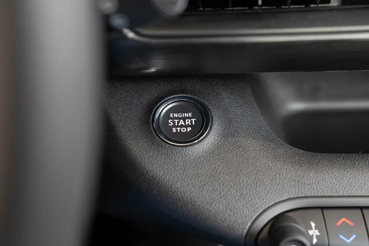 1.2 e-Hybrid Longitude | Adaptive Cruise Controle | Navigatie | Parkeersensoren | LED | Apple Carplay & Android Auto | Airco |