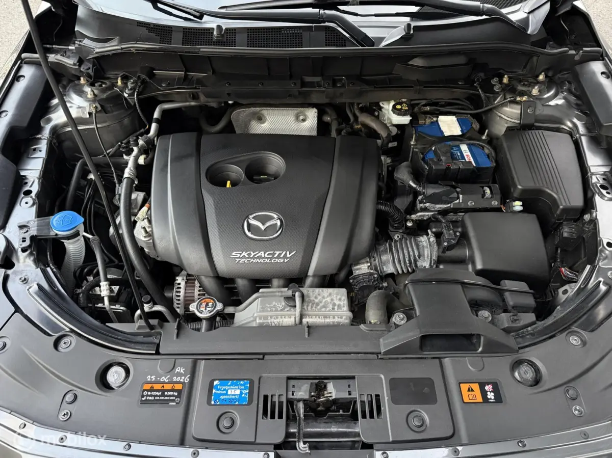 2.0 SkyActiv-G 165 TS+ | Trekhaak | HUD | Camera | Navi | Clima | Cruise | Stoelverwarming | Stuurverwarming |