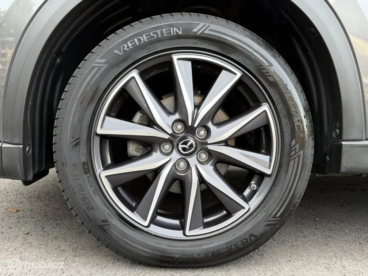 2.0 SkyActiv-G 165 TS+ | Trekhaak | HUD | Camera | Navi | Clima | Cruise | Stoelverwarming | Stuurverwarming |