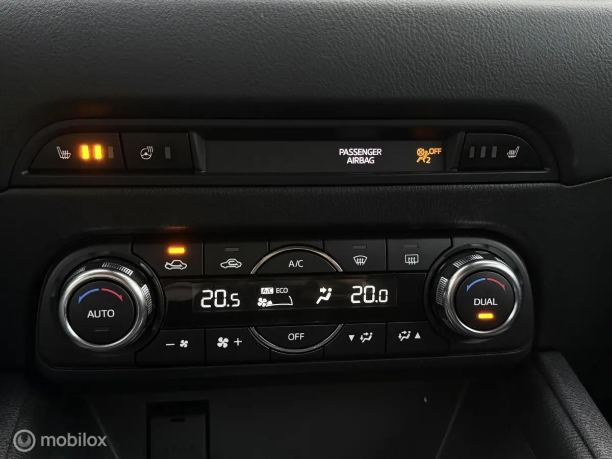 2.0 SkyActiv-G 165 TS+ | Trekhaak | HUD | Camera | Navi | Clima | Cruise | Stoelverwarming | Stuurverwarming |