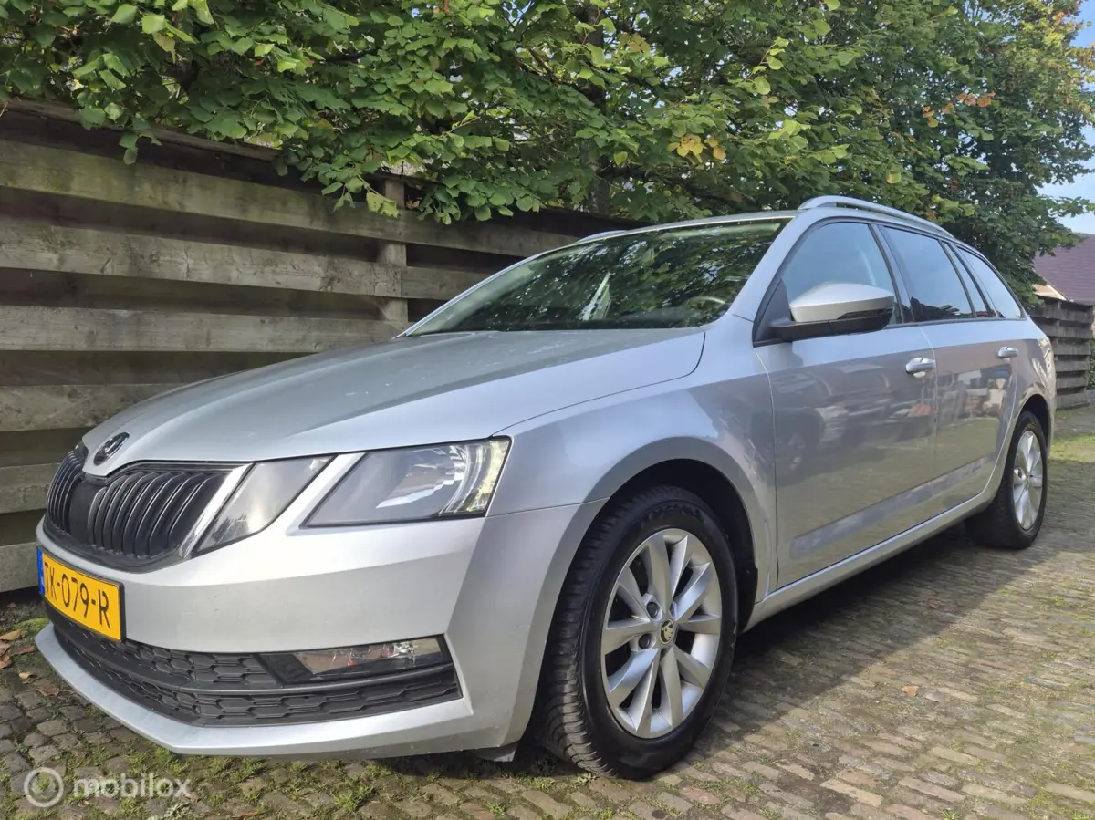 1.0 TSI Ambition Business Navi, Trekhaak