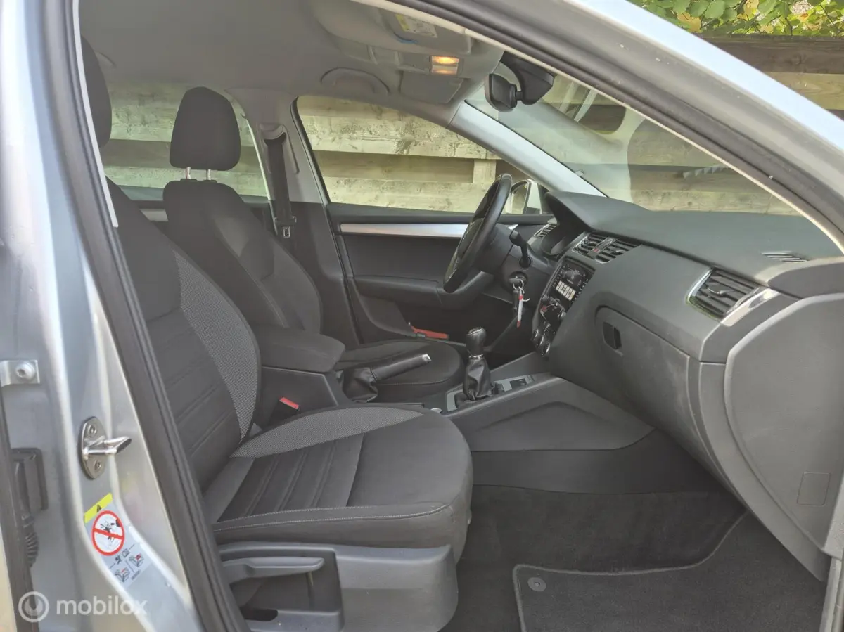 1.0 TSI Ambition Business Navi, Trekhaak