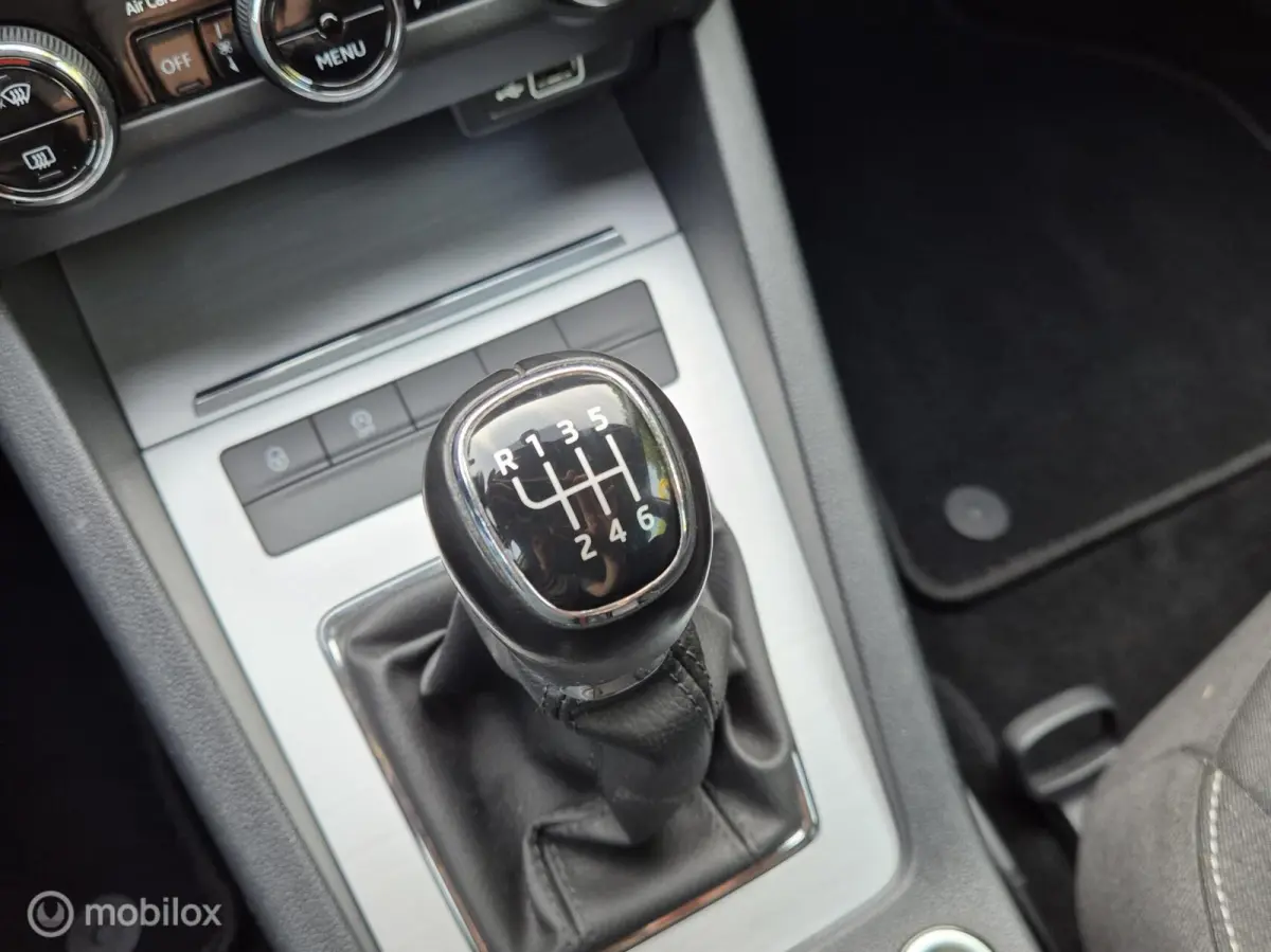 1.0 TSI Ambition Business Navi, Trekhaak