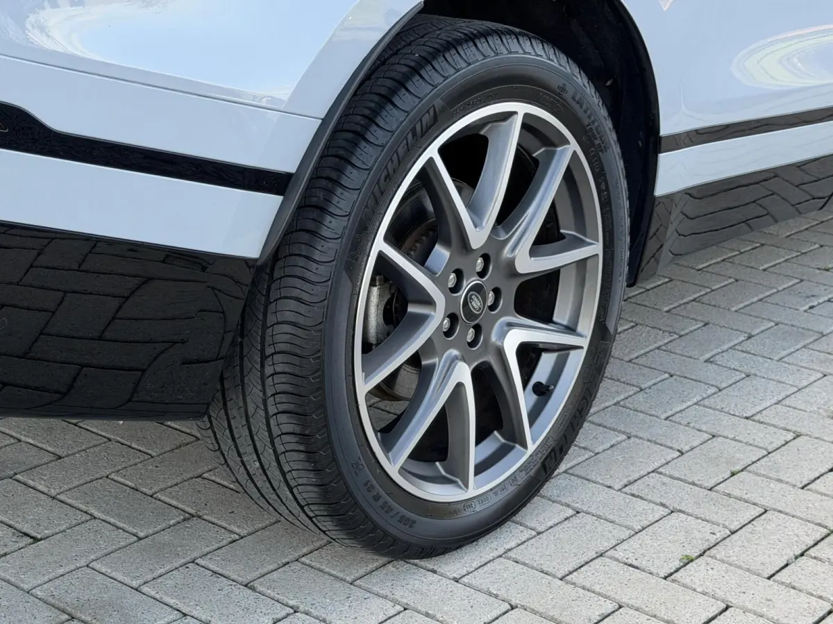 2.0 P400e AWD Dynamic HSE PHEV