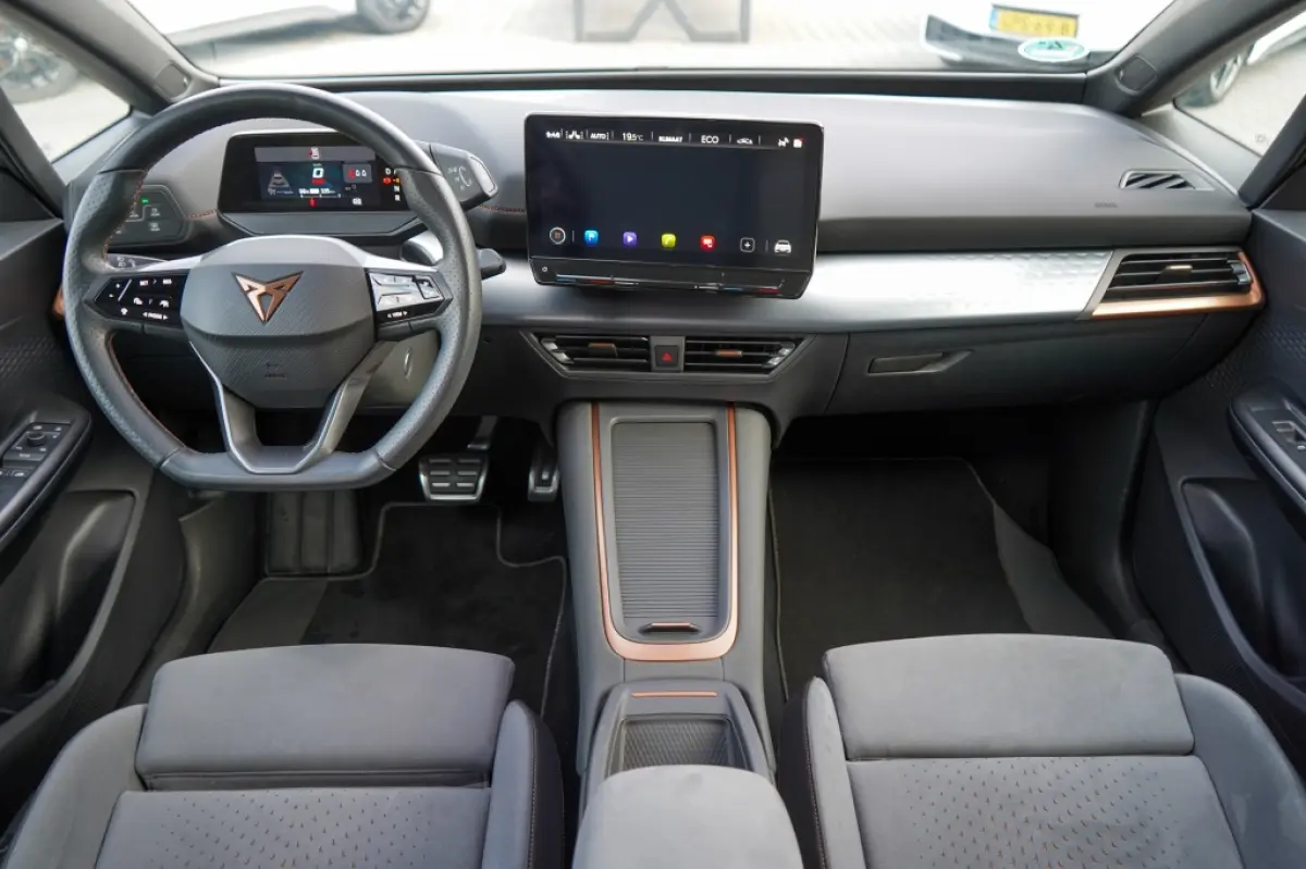 Perf. One 62 kWh | 90.48% SOH | Beats | Massage | Camera | Travel assist