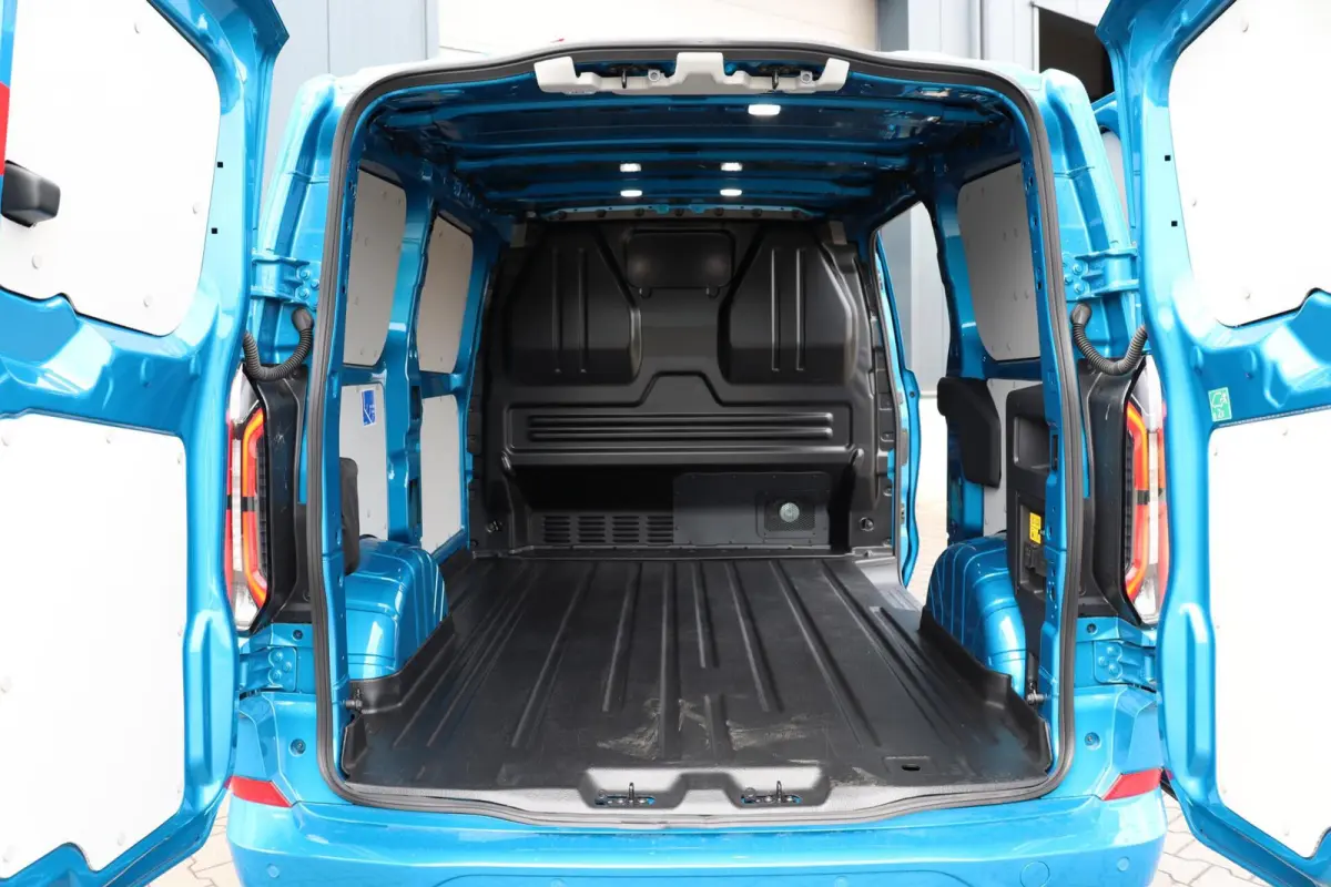 L1H1 SPORT 65 kWh l ELEK. SCHUIFDEUR l B&O SOUND l PRO POWER l FULL OPTION!