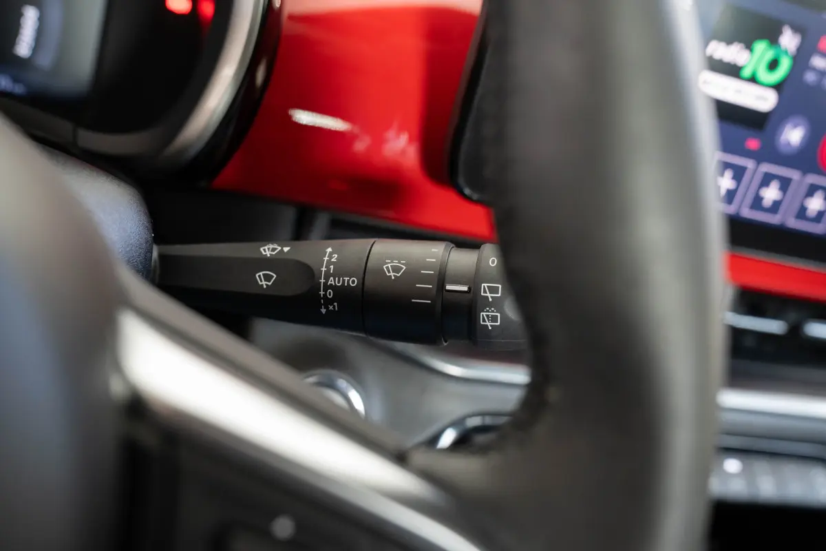 RED 54 kWh | 3 Fase | SOH 95% | Apple Carplay & Android Auto | Climate Controle | Parkeersensoren | Cruise Controle |
