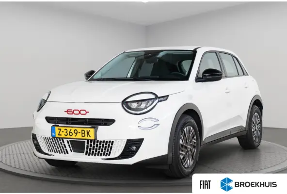 RED 54 kWh | 3 Fase | SOH 95% | Apple Carplay & Android Auto | Climate Controle | Parkeersensoren | Cruise Controle |