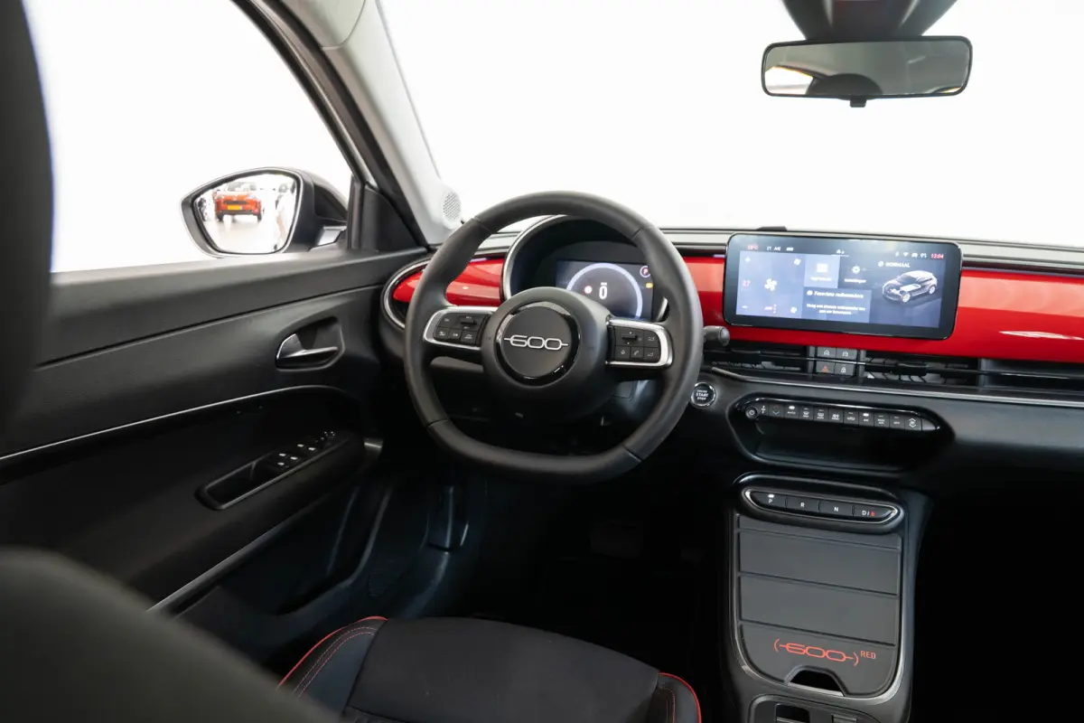 RED 54 kWh | 3 Fase | SOH 95% | Apple Carplay & Android Auto | Climate Controle | Parkeersensoren | Cruise Controle |