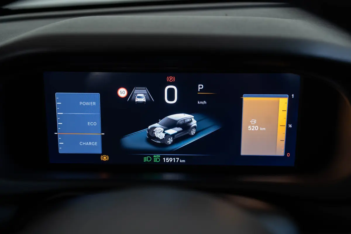 1.2 e-Hybrid Summit | Tot 8 Jaar Garantie | Navigatie | Stoelverwarming | Voorruit Verwarming | Camera | Apple Carplay & Android Auto |