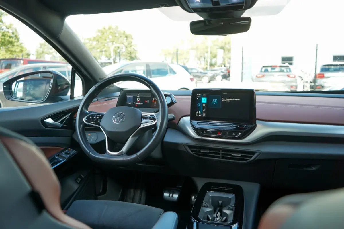 Pro 77 kWh | 94,03% SOH | Pano | Massage | Trekhaak | IQ | 360 Camera