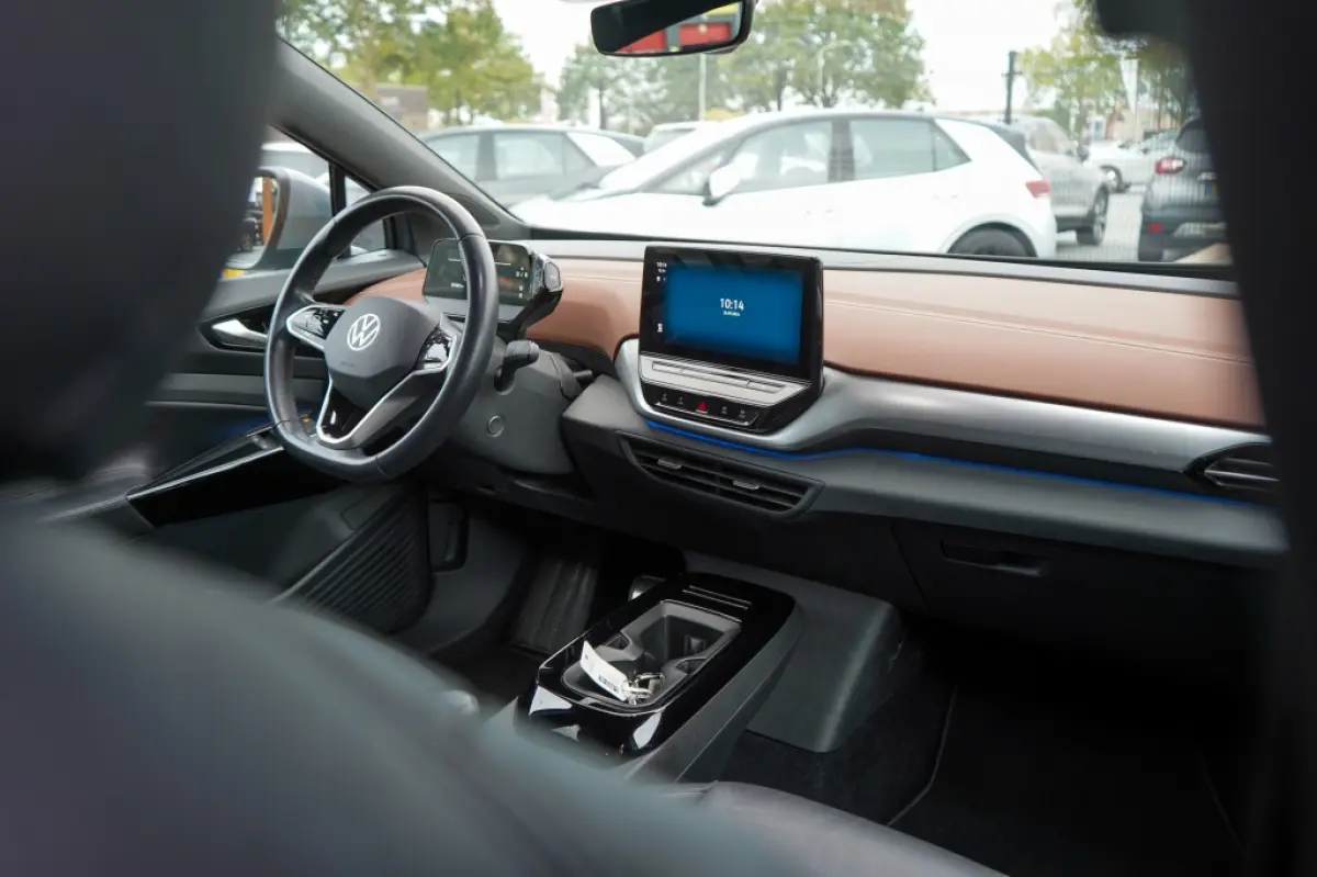 Business 77 kWh | 95,06% SOH | Leder | IQ | Camera | Adap. Cruise |