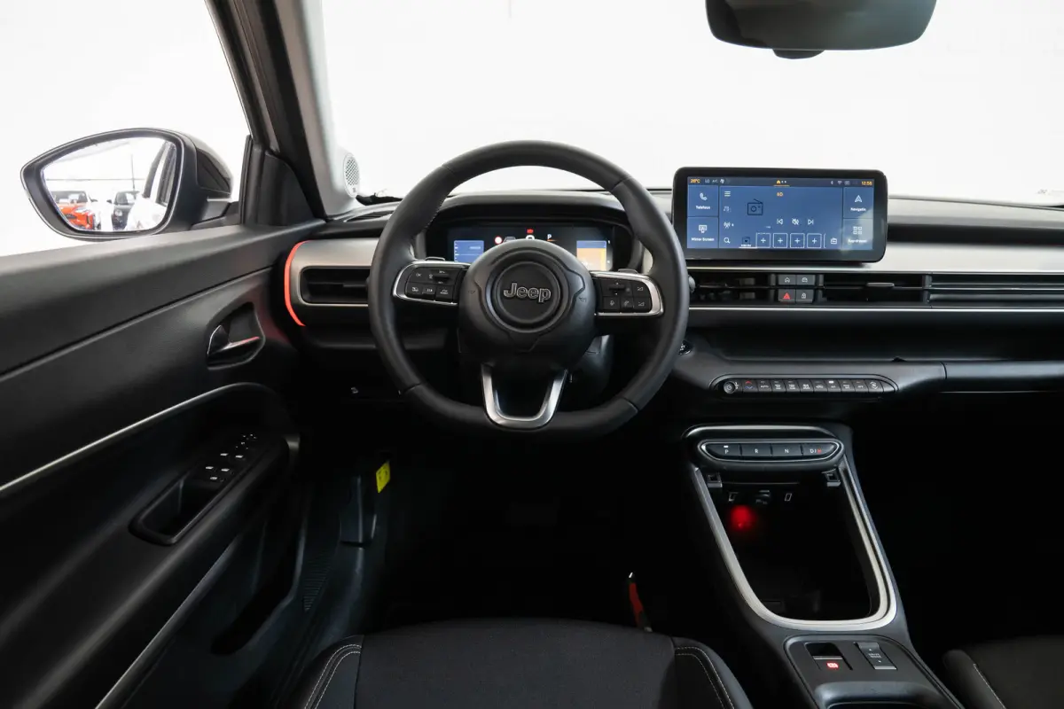 1.2 e-Hybrid Summit | Camera | Elektrische Achterklep | Navigatie | Apple Carplay & Android Auto | Climate Controle |
