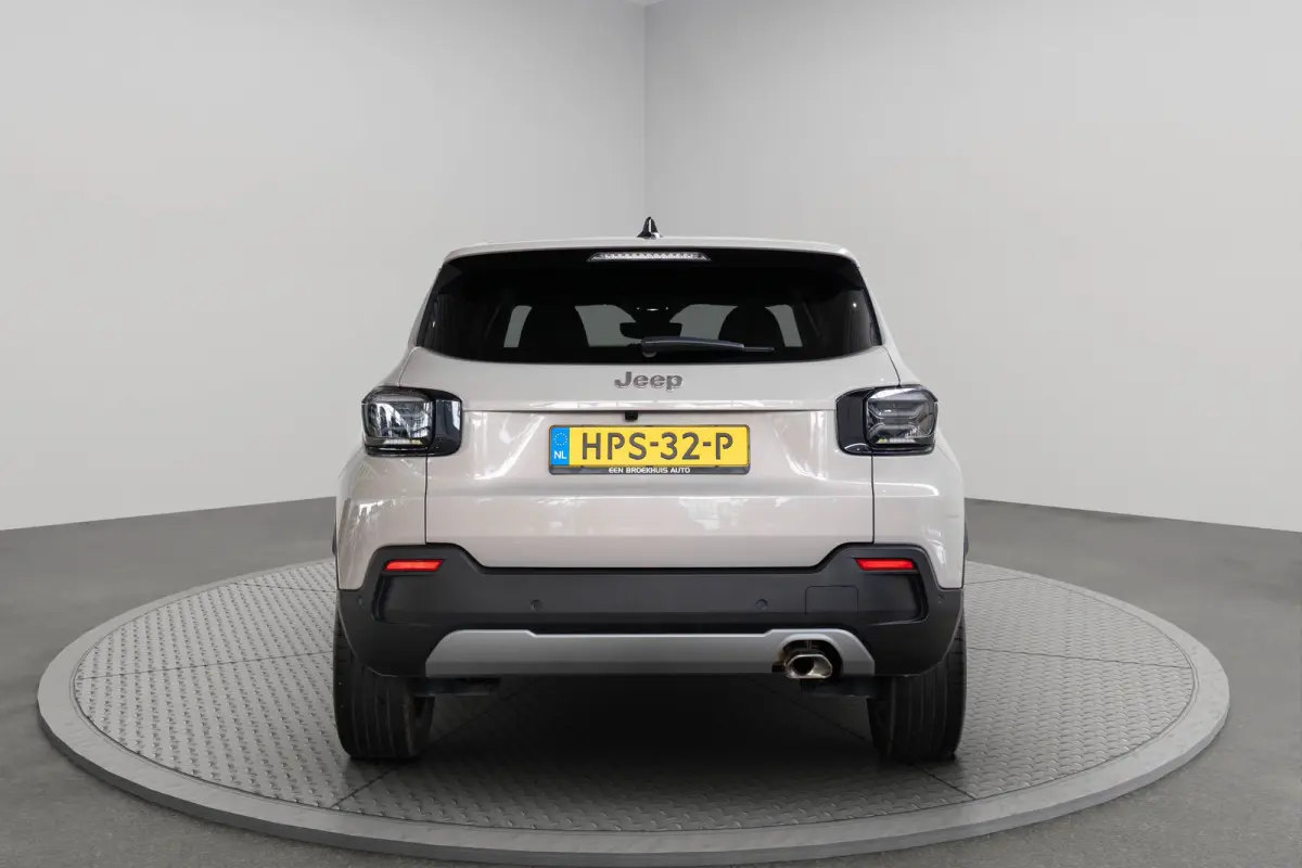 1.2 e-Hybrid Summit | Camera | Elektrische Achterklep | Navigatie | Apple Carplay & Android Auto | Climate Controle |