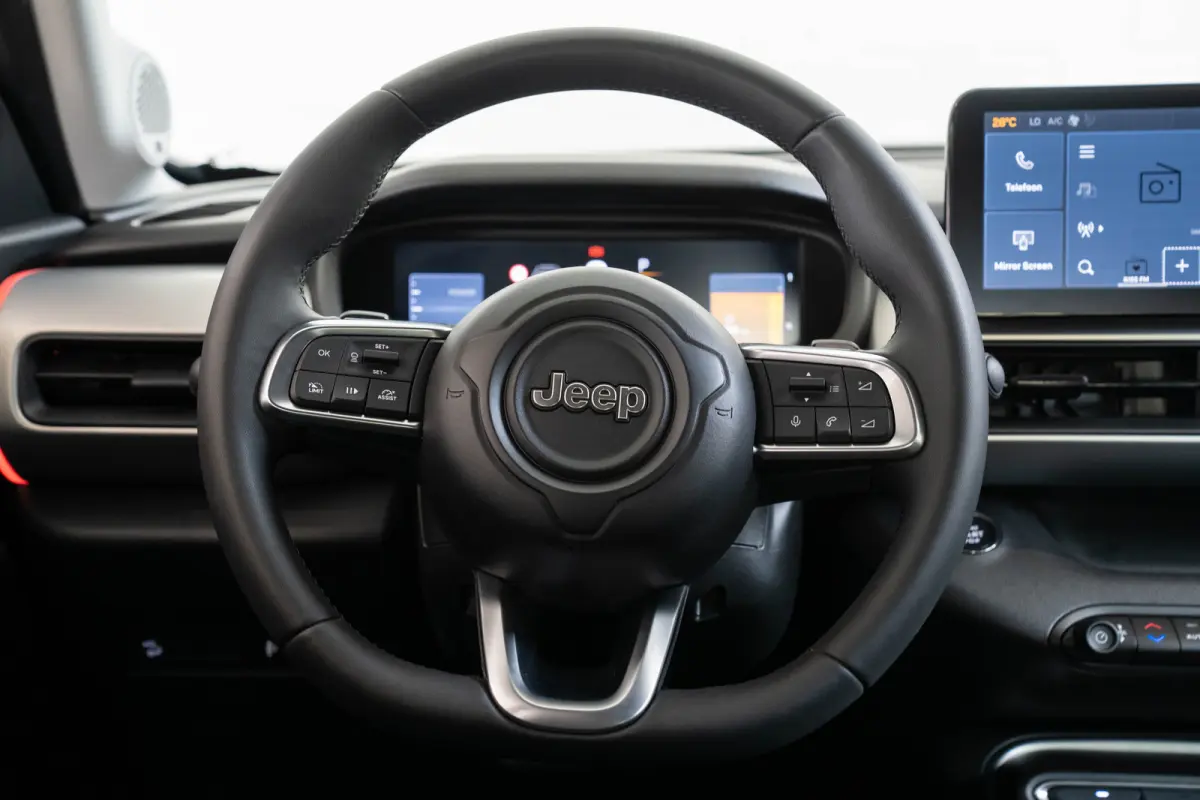 1.2 e-Hybrid Summit | Camera | Elektrische Achterklep | Navigatie | Apple Carplay & Android Auto | Climate Controle |
