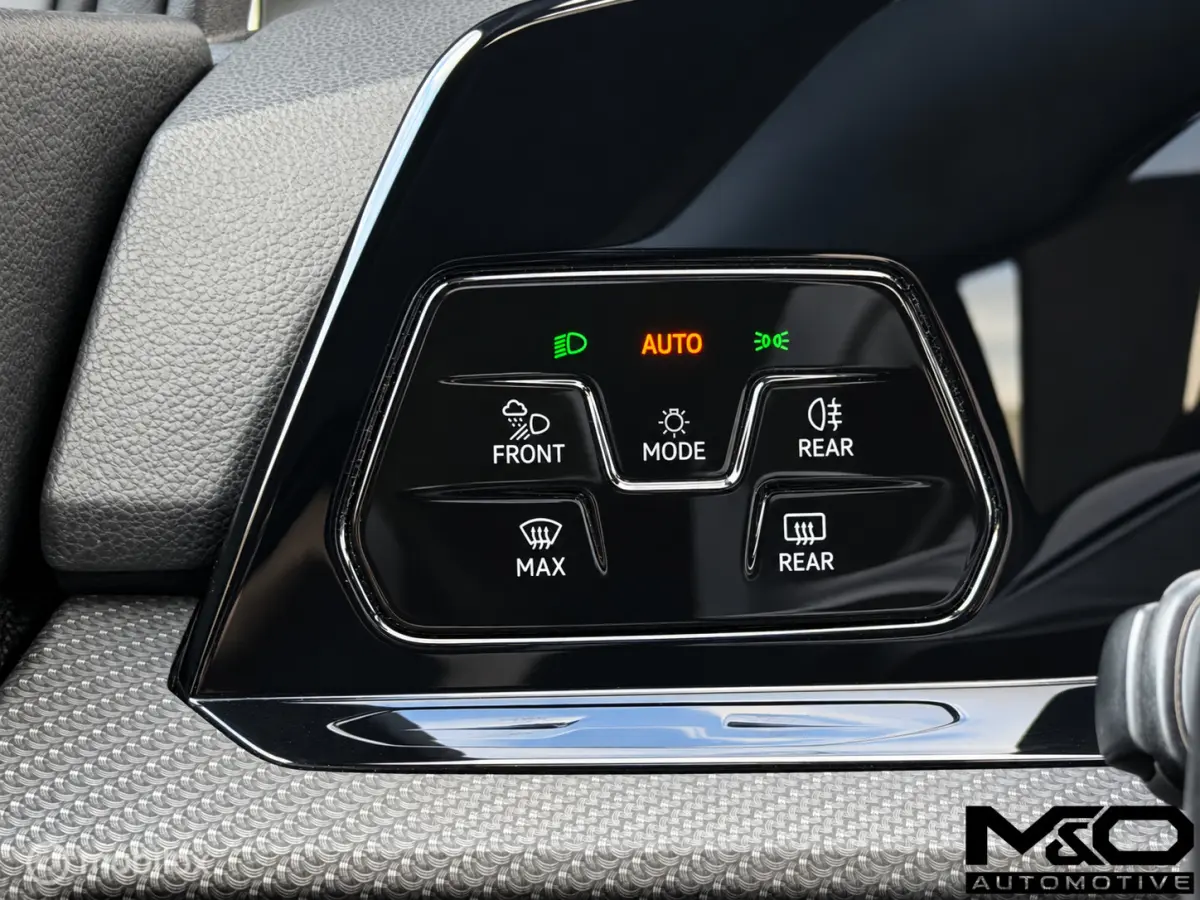 2.0 TDI R-Line | PANO | STOELVW | HUD | LEER