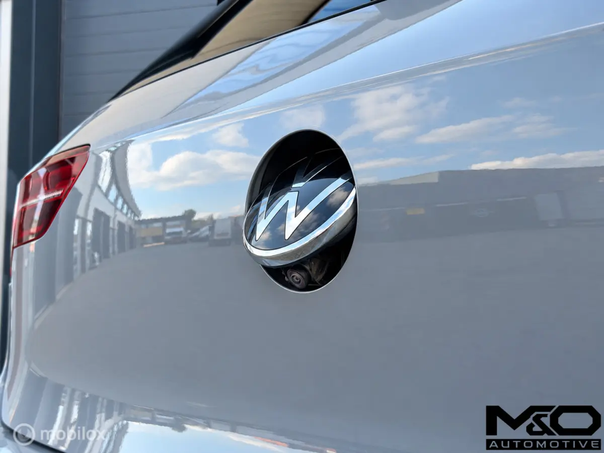 2.0 TDI R-Line | PANO | STOELVW | HUD | LEER