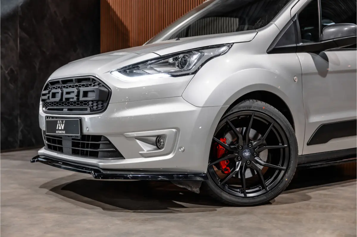 1.5 EcoBlue L2 | L+R Schuifdeur | Bi-Xenon | Blind Spot | Cruise control | Trekhaak | Navigatie | Camera | CarPlay | Stoelverwarming | Dealer onderhouden | Nieuwe APK