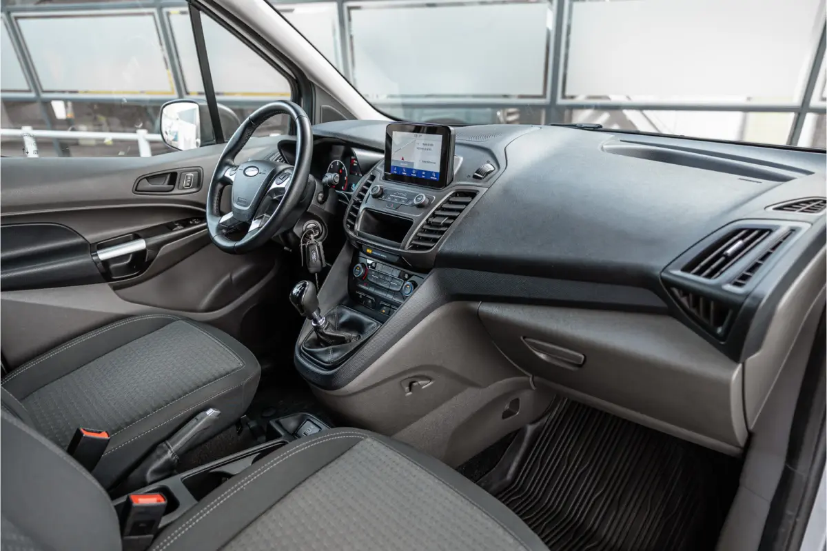 1.5 EcoBlue L2 | L+R Schuifdeur | Bi-Xenon | Blind Spot | Cruise control | Trekhaak | Navigatie | Camera | CarPlay | Stoelverwarming | Dealer onderhouden | Nieuwe APK